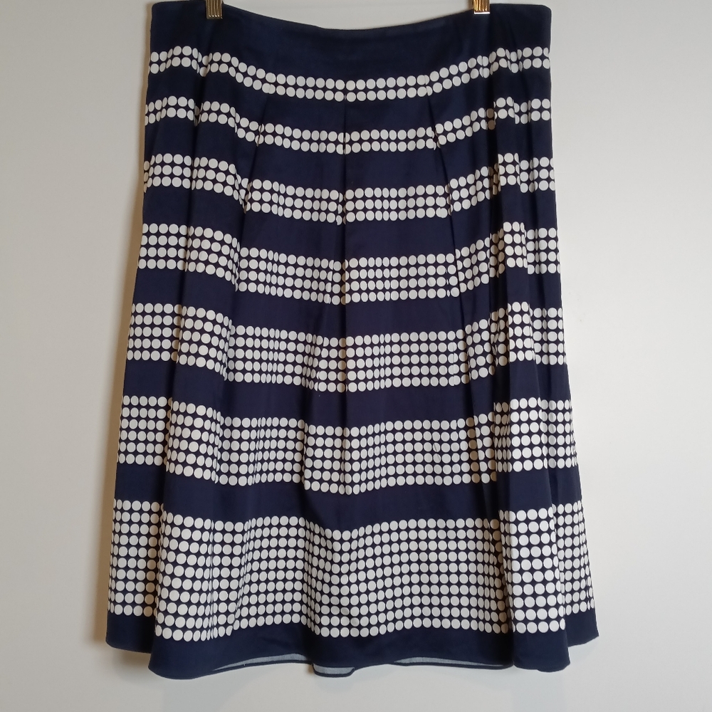 Talbots Navy & White Polka Dot Satin Semi-Pleated Skirt - Picture 2 of 10